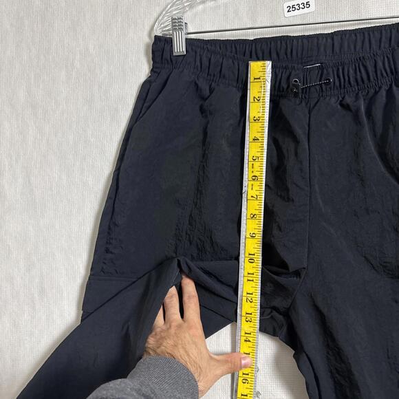 NIKE Sportswear Women's Medium Black Woven Nylon Essential Oversized Cargo Pants - Picture 15 of 15